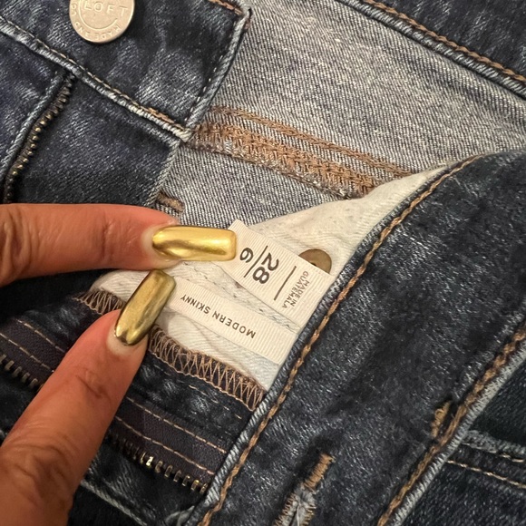 Ann Taylor LOFT Modern Skinny Jean - Picture 4 of 6